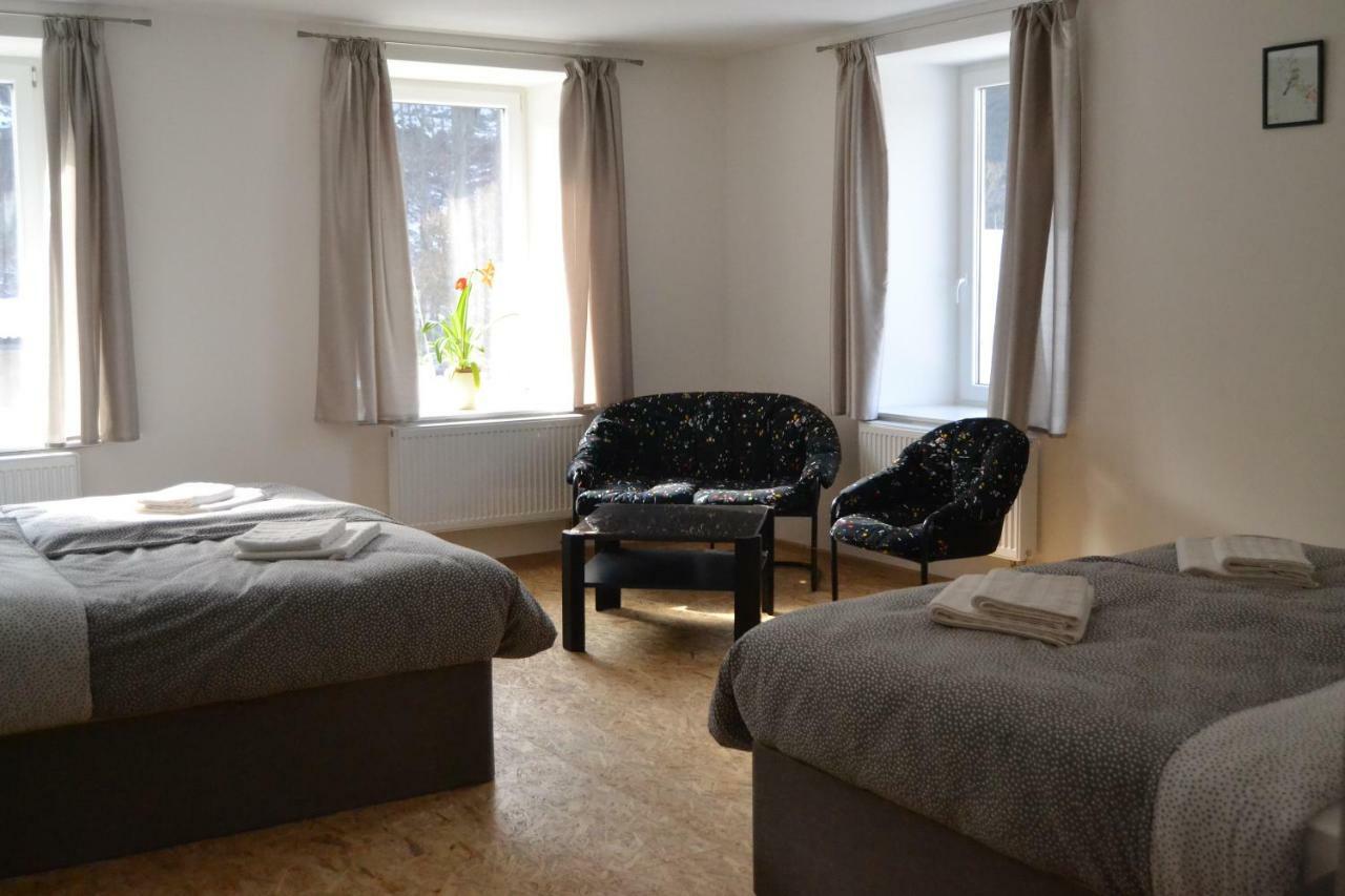 Apartmany Sophia ทรุตนอฟ ภายนอก รูปภาพ